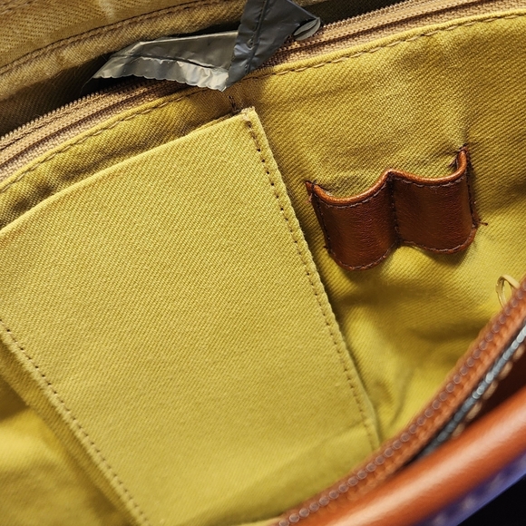 Carriage House Leather Boston Bag Vintage 80's Tan & Brown EUC - Picture 14 of 17